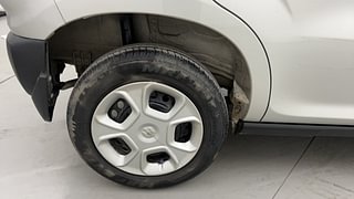 Used 2021 maruti-suzuki S-Presso VXI (O) Petrol Manual tyres RIGHT REAR TYRE RIM VIEW