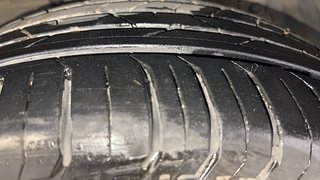 Used 2015 Maruti Suzuki Ciaz [2014-2017] ZXI+ Petrol Manual tyres RIGHT FRONT TYRE TREAD VIEW