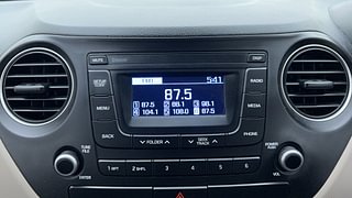 Used 2019 Hyundai Grand i10 [2017-2020] Magna 1.2 Kappa VTVT CNG Petrol+cng Manual top_features Integrated (in-dash) music system