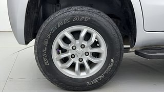 Used 2017 Mahindra TUV300 [2015-2020] T8 mHAWK100 Diesel Manual tyres RIGHT REAR TYRE RIM VIEW