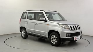 Used 2017 Mahindra TUV300 [2015-2020] T8 mHAWK100 Diesel Manual exterior RIGHT FRONT CORNER VIEW