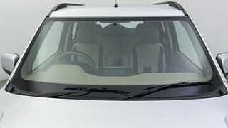 Used 2017 Mahindra TUV300 [2015-2020] T8 mHAWK100 Diesel Manual exterior FRONT WINDSHIELD VIEW