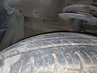 Used 2018 maruti-suzuki Ciaz Zeta Petrol Petrol Manual tyres LEFT FRONT TYRE TREAD VIEW