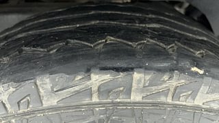 Used 2017 Mahindra TUV300 [2015-2020] T8 mHAWK100 Diesel Manual tyres LEFT REAR TYRE TREAD VIEW