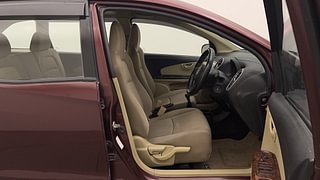 Used 2015 Honda Mobilio [2014-2017] V Diesel Diesel Manual interior RIGHT SIDE FRONT DOOR CABIN VIEW