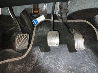 Used 2016 Maruti Suzuki Baleno [2015-2019] Zeta Petrol Petrol Manual interior PEDALS VIEW