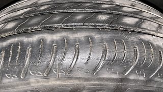 Used 2022 Renault Kiger RXZ Turbo CVT Dual Tone Petrol Automatic tyres RIGHT FRONT TYRE TREAD VIEW