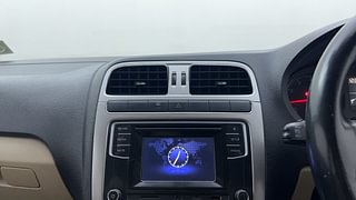Used 2017 Volkswagen Ameo [2016-2020] Highline1.2L (P) Petrol Manual top_features Touch screen infotainment system
