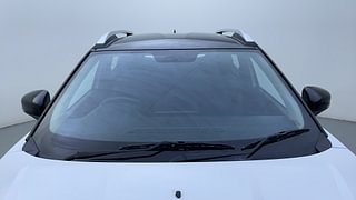 Used 2022 Renault Kiger RXZ Turbo CVT Dual Tone Petrol Automatic exterior FRONT WINDSHIELD VIEW