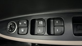 Used 2019 Hyundai Grand i10 Magna 1.2 Kappa VTVT Petrol Manual top_features Power windows