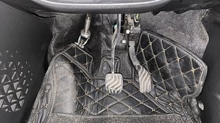Used 2022 Renault Kiger RXZ Turbo CVT Dual Tone Petrol Automatic interior PEDALS VIEW