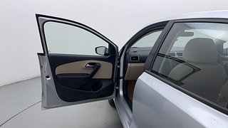 Used 2017 Volkswagen Ameo [2016-2020] Highline1.2L (P) Petrol Manual interior LEFT FRONT DOOR OPEN VIEW