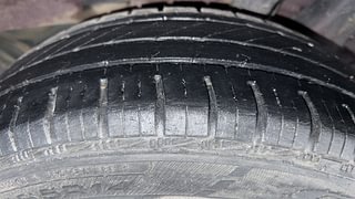 Used 2014 Hyundai Grand i10 [2013-2017] Sportz 1.2 Kappa VTVT Petrol Manual tyres LEFT REAR TYRE TREAD VIEW