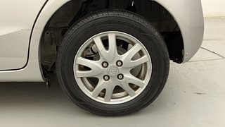 Used 2013 Honda Brio [2011-2016] VX MT Petrol Manual tyres LEFT REAR TYRE RIM VIEW