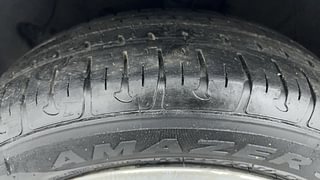 Used 2019 Hyundai Grand i10 Magna 1.2 Kappa VTVT Petrol Manual tyres LEFT FRONT TYRE TREAD VIEW