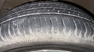 Used 2022 Maruti Suzuki New Ertiga ZXI+ AT Petrol Automatic tyres LEFT FRONT TYRE TREAD VIEW