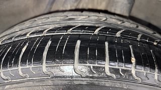 Used 2015 Honda Mobilio [2014-2017] V Diesel Diesel Manual tyres LEFT REAR TYRE TREAD VIEW