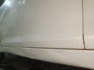 Used 2013 Maruti Suzuki Swift [2011-2017] LXi Petrol Manual dents MINOR DENT