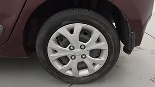 Used 2014 Hyundai Grand i10 [2013-2017] Sportz 1.2 Kappa VTVT Petrol Manual tyres LEFT REAR TYRE RIM VIEW