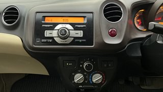 Used 2013 Honda Brio [2011-2016] VX MT Petrol Manual interior MUSIC SYSTEM & AC CONTROL VIEW