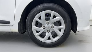 Used 2019 Hyundai Grand i10 Magna 1.2 Kappa VTVT Petrol Manual tyres RIGHT FRONT TYRE RIM VIEW