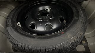 Used 2015 Maruti Suzuki Alto K10 [2014-2019] VXI AMT Petrol Automatic tyres SPARE TYRE VIEW