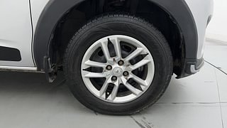 Used 2019 Renault Triber RXT Petrol Manual tyres RIGHT FRONT TYRE RIM VIEW