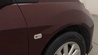 Used 2015 Honda Mobilio [2014-2017] V Diesel Diesel Manual dents MINOR SCRATCH
