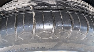 Used 2014 Honda Brio [2011-2016] VX AT Petrol Automatic tyres RIGHT FRONT TYRE TREAD VIEW