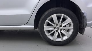 Used 2017 Volkswagen Ameo [2016-2020] Highline1.2L (P) Petrol Manual tyres LEFT REAR TYRE RIM VIEW
