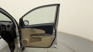 Used 2013 Honda Brio [2011-2016] VX MT Petrol Manual interior RIGHT FRONT DOOR OPEN VIEW