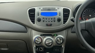 Used 2012 Hyundai i10 [2010-2016] Sportz 1.2 Petrol Petrol Manual interior MUSIC SYSTEM & AC CONTROL VIEW