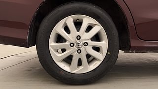 Used 2015 Honda Mobilio [2014-2017] V Diesel Diesel Manual tyres RIGHT REAR TYRE RIM VIEW