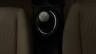 Used 2015 Honda Mobilio [2014-2017] V Diesel Diesel Manual interior GEAR  KNOB VIEW