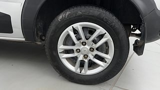 Used 2019 Renault Triber RXT Petrol Manual tyres LEFT REAR TYRE RIM VIEW