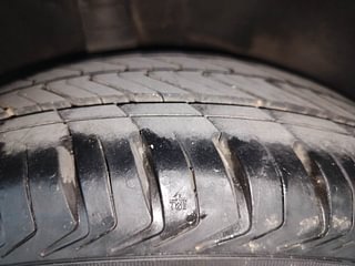 Used 2012 Nissan Sunny [2011-2014] XV Petrol Manual tyres RIGHT REAR TYRE TREAD VIEW