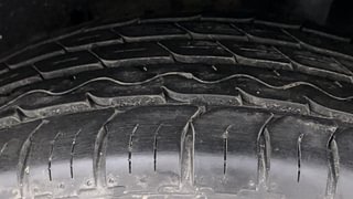 Used 2020 Maruti Suzuki Baleno [2019-2022] Zeta Petrol Petrol Manual tyres LEFT REAR TYRE TREAD VIEW