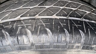 Used 2013 Maruti Suzuki Swift [2011-2017] LXi Petrol Manual tyres LEFT REAR TYRE TREAD VIEW