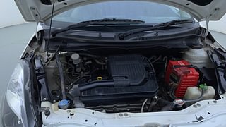 Used 2013 Maruti Suzuki Swift [2011-2017] LXi Petrol Manual engine ENGINE RIGHT SIDE HINGE & APRON VIEW
