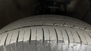 Used 2016 Hyundai Elite i20 [2014-2018] Sportz 1.4 CRDI Diesel Manual tyres RIGHT FRONT TYRE TREAD VIEW