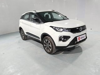 Used 2021 Tata Nexon XZ Plus Petrol Petrol Manual exterior RIGHT FRONT CORNER VIEW