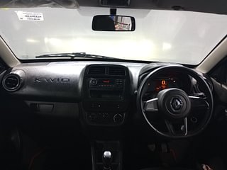 Used 2021 Renault Kwid RXL 1.0 SCE Petrol Manual interior DASHBOARD VIEW