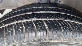 Used 2015 Honda Amaze 1.2L SX Petrol Manual tyres LEFT FRONT TYRE TREAD VIEW