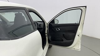 Used 2019 Renault Kwid [2017-2019] RXT 1.0 SCE Special (O) Petrol Manual interior RIGHT FRONT DOOR OPEN VIEW