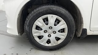 Used 2015 Honda Amaze 1.2L SX Petrol Manual tyres LEFT FRONT TYRE RIM VIEW