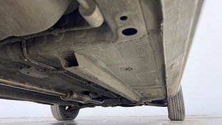Used 2019 Renault Kwid [2017-2019] RXT 1.0 SCE Special (O) Petrol Manual extra REAR RIGHT UNDERBODY VIEW