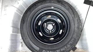 Used 2019 Renault Kwid [2017-2019] RXT 1.0 SCE Special (O) Petrol Manual tyres SPARE TYRE VIEW