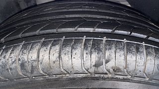 Used 2016 Ford Figo [2015-2019] Titanium 1.2 Ti-VCT Petrol Manual tyres RIGHT REAR TYRE TREAD VIEW