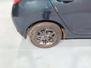 Used 2022 Hyundai Grand i10 Nios Sportz 1.2 Kappa VTVT Petrol Manual tyres RIGHT REAR TYRE RIM VIEW