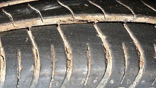 Used 2022 Maruti Suzuki Wagon R 1.0 VXI CNG Petrol+cng Manual tyres RIGHT FRONT TYRE TREAD VIEW
